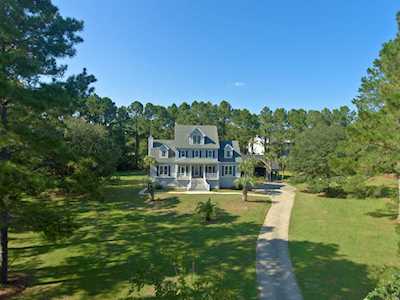 1048 Main Sail Ct Awendaw, SC 29429
