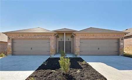 167 Joanne Loop #B Buda, TX 78610