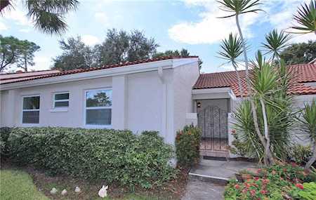 570 NE Andorra Circle St Petersburg, FL 33703