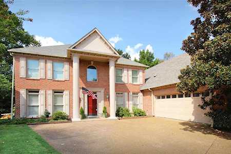 3267 Kinderhill Ln Germantown, TN 38138