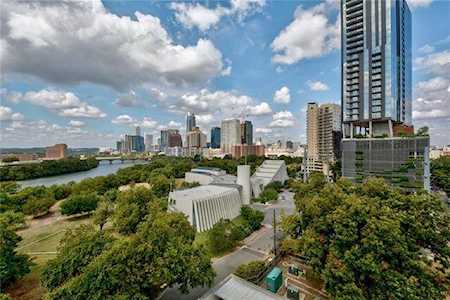 54 Rainey St #1018 Austin, TX 78701