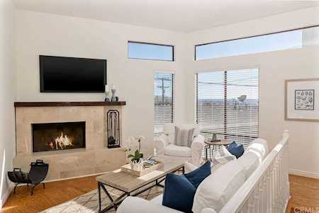 1860 Pacific Coast Highway #B Hermosa Beach, CA 90254