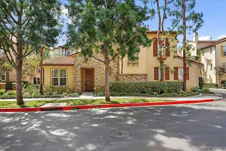 309 Tall Oak Irvine, CA 92603