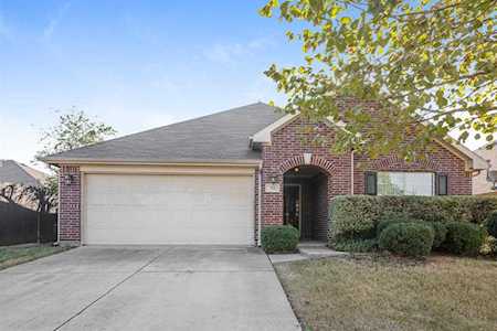 713 Meandering Trail Little Elm, TX 75068