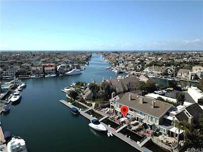 16086 Bonaire Circle Huntington Beach, CA 92649