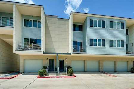 604 Bluff Dr #120 Austin, TX 78745