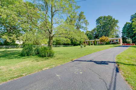 3017 Valley Dr Louisville, KY 40299