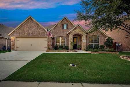 1382 Caspian Drive Roanoke, TX 76262