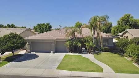 1544 N Robin Lane Mesa, AZ 85213