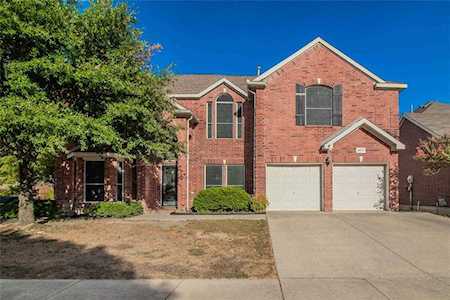 8412 Desert Falls Drive Fort Worth, TX 76137
