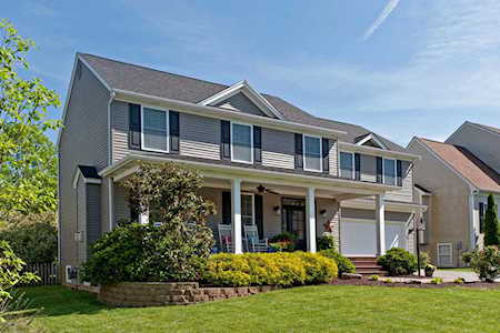 4009 Meadowfield Dr Louisville, KY 40245