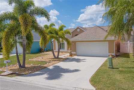 15118 Cloverdale Dr Fort Myers, FL 33919