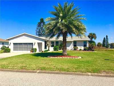 50 Oakland Hills Place Rotonda West, FL 33947