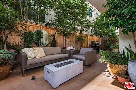 11755 Montana Avenue #105 Los Angeles, CA 90049