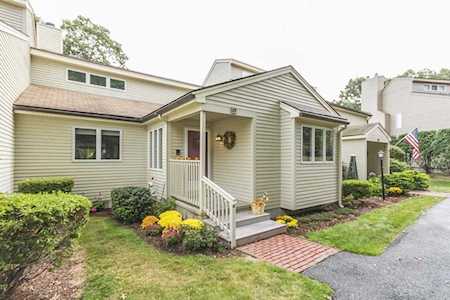 39 Monadnock #39 Westford, MA 01886