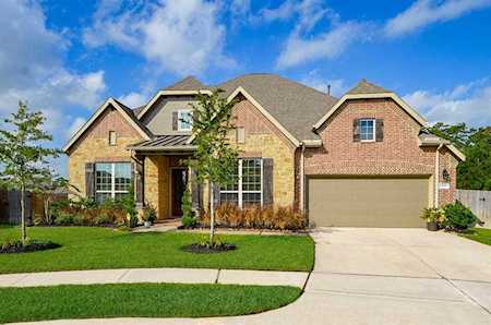 22911 Laburname Ct Tomball, TX 77375
