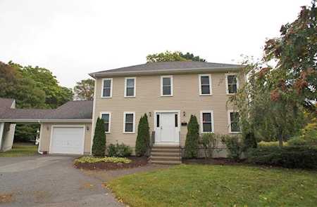 35 Cottage St #35B Bridgewater, MA 02324