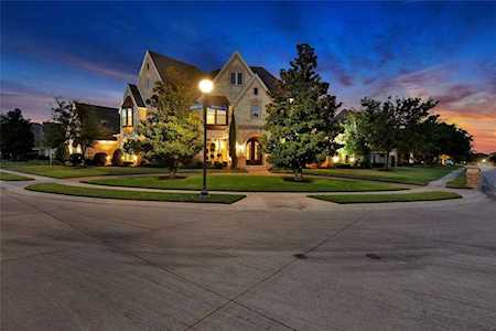 808 Montreux Avenue Colleyville, TX 76034