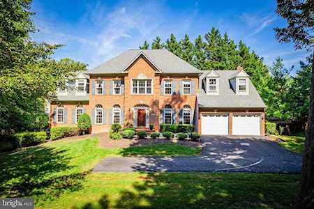 8308 Armetale Ln Fairfax Station, VA 22039