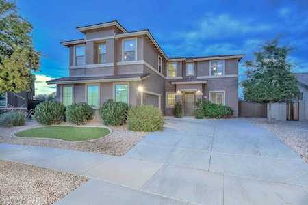 16534 W Calle Lejos Street Surprise, AZ 85387