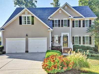16236 Hampton Summit Dr Chesterfield, VA 23832