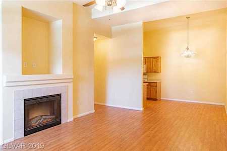 2305 Horizon Ridge #1823 Henderson, NV 89052