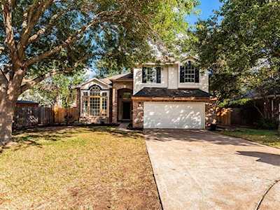 1214 S Quail Cir Cedar Park, TX 78613