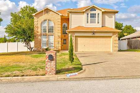 6701 Ridgewood Drive North Richland Hills, TX 76182