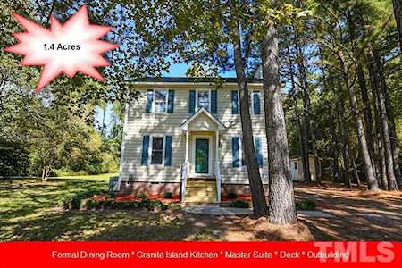 105 Madison Drive Selma, NC 27576
