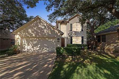 5908 Taylorcrest Dr Austin, TX 78749