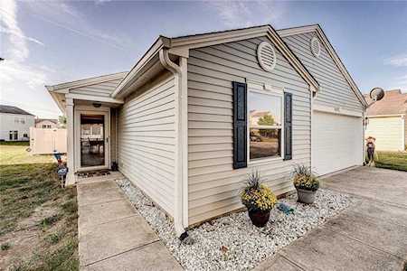 7935 States Bend Drive Indianapolis, IN 46239