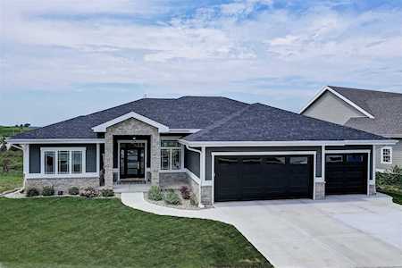 6253 Fountainhead Cir Deforest, WI 53532