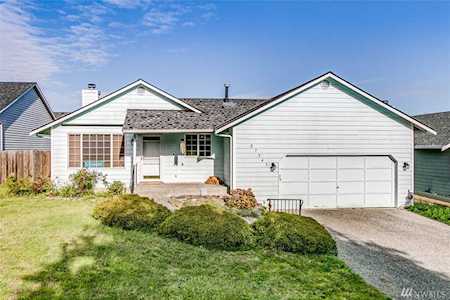 27345 Country Place NW Stanwood, WA 98292