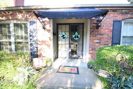 3111 Gambriel Ct Louisville, KY 40205