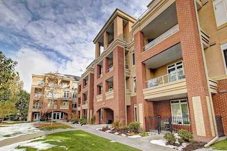 14 Hemlock Crescent SW #8105 Calgary, AB T3C 2Z1