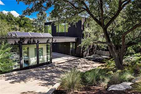 2700 Stratford Dr Austin, TX 78746
