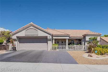 9656 Blue Bell Dr Las Vegas, NV 89134