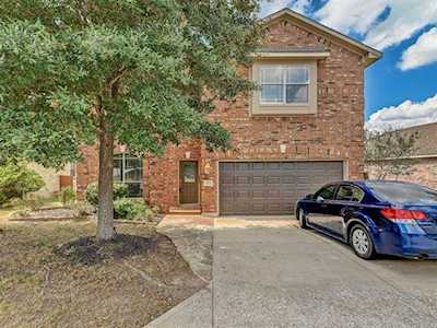 223 Limestone Trl Austin, TX 78737