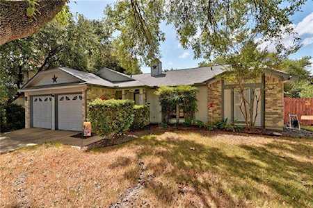 2617 Aylesbury Ln Austin, TX 78745