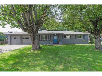 9408 NW 9th Ave Vancouver, WA 98665
