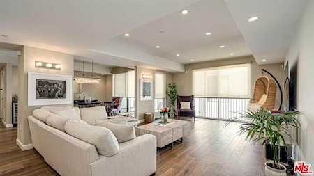 441 S Barrington Avenue #407 Los Angeles, CA 90049