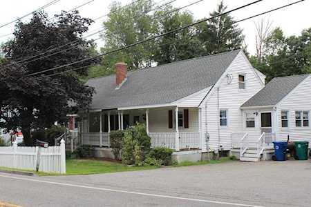 13 School House Lane Billerica, MA 01821