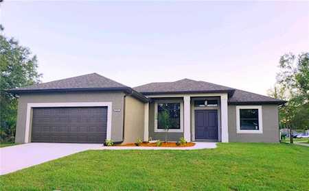 3185 Tupelo Avenue North Port, FL 34286