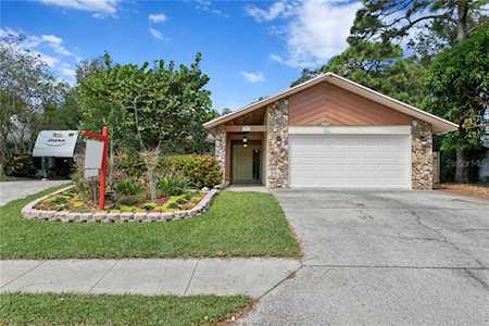 5772 S Bay Lake Drive St Petersburg, FL 33708