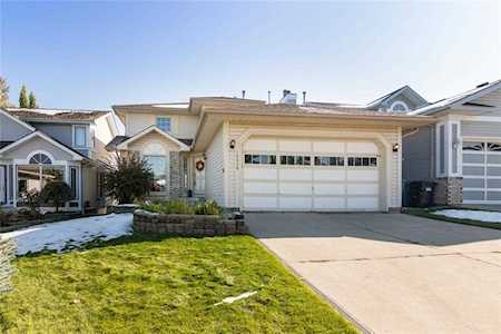 14330 Evergreen Street SW Calgary, AB T2Y 2W9