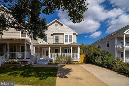 518 Windsor Ave Alexandria, VA 22301