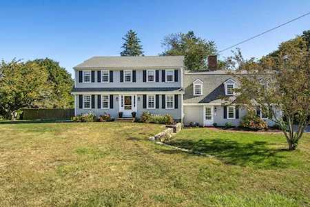 1 Fairoaks Ln Cohasset, MA 02025