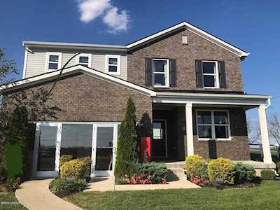 200 St. Regis Dr Shelbyville, KY 40065