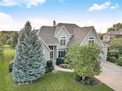 5818 Aminda St Shawnee, KS 66226