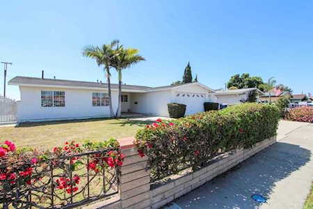 13471 Goldenwest Street Westminster, CA 92683